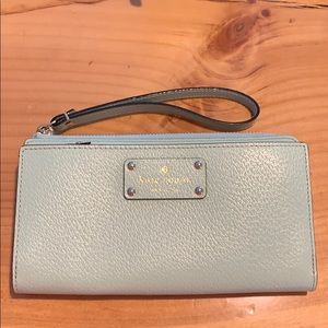 Kate spade Light sea foam green wristlet